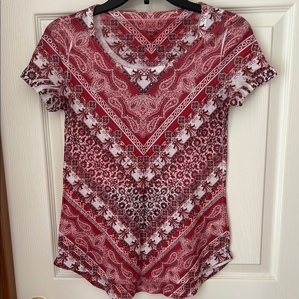 Style & Co. Red and White Graphic Asymmetrical Short Sleeve T-Shirt